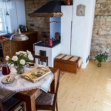 Dom wakacyjny Hansi Puhkemaja