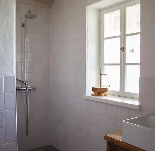 Hansi Puhkemaja Kuivastu