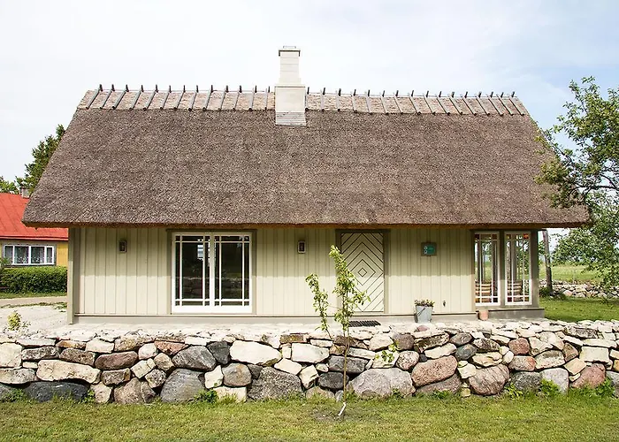 Hansi Puhkemaja 펜션 *